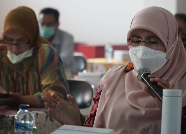 Siti Muntamah, S.AP Anggota  Fraksi PKS DPRD Provinsi Jawa Barat