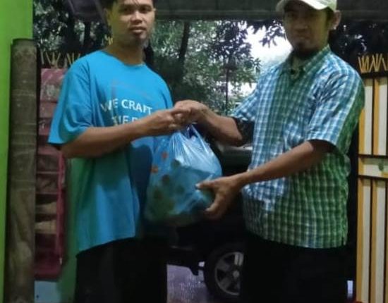 pks-bekasi-banjir-cibitung (1)