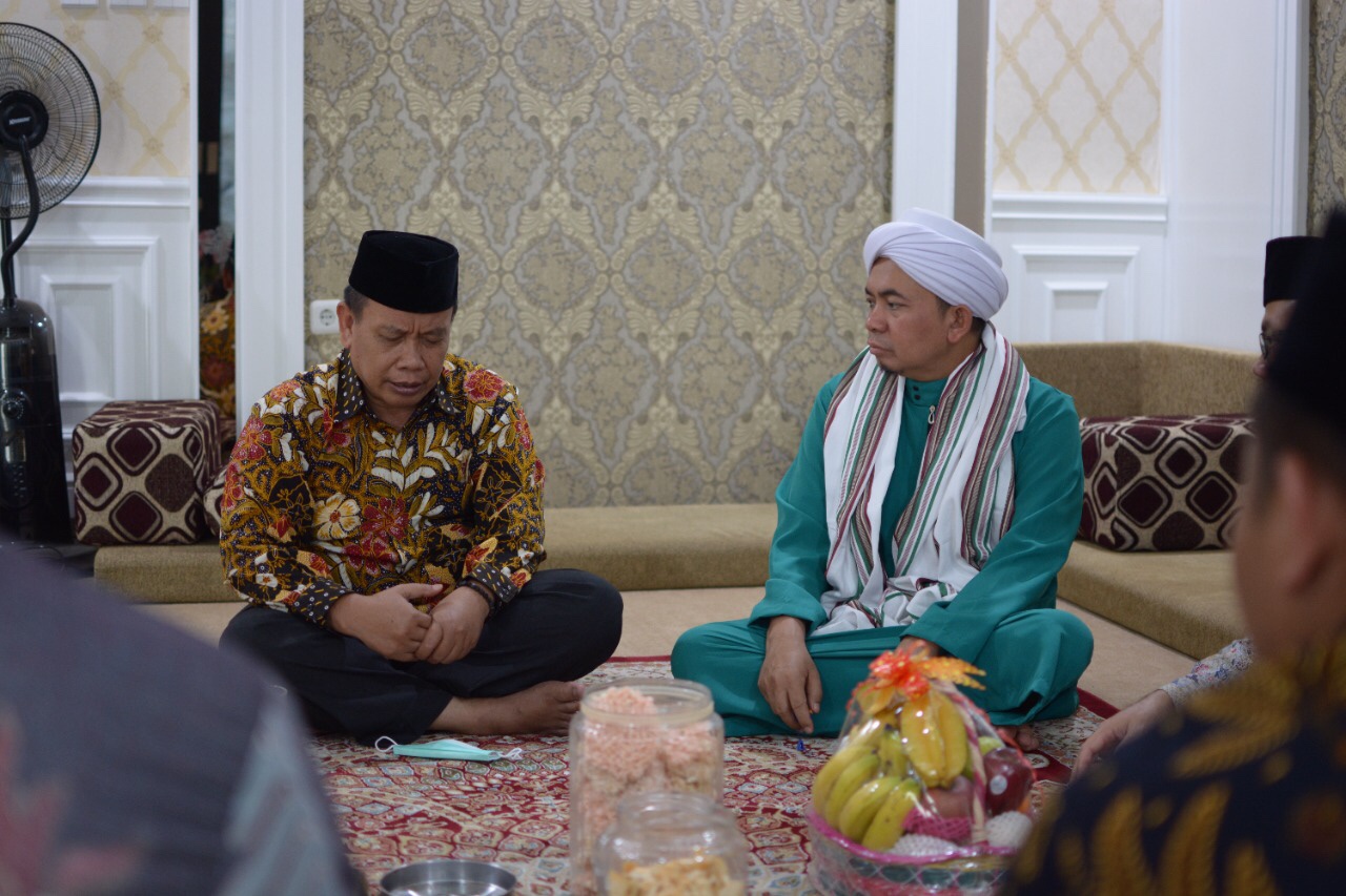 b4244459-17ab-4f42-a2cb-9c6d1c78e92f.jpg