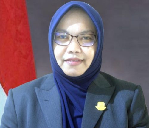 Etik Widiati (1)