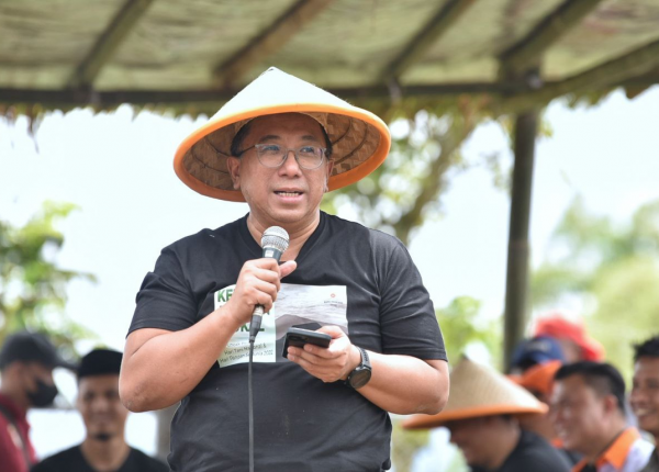 kang haru hari tani