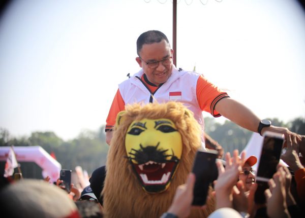 anies 4